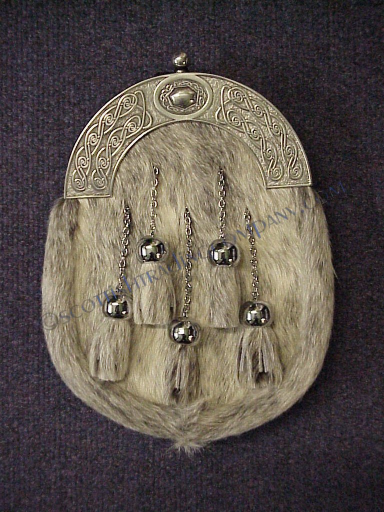 Pewter and Bovine Celtic Sporran - Click Image to Close